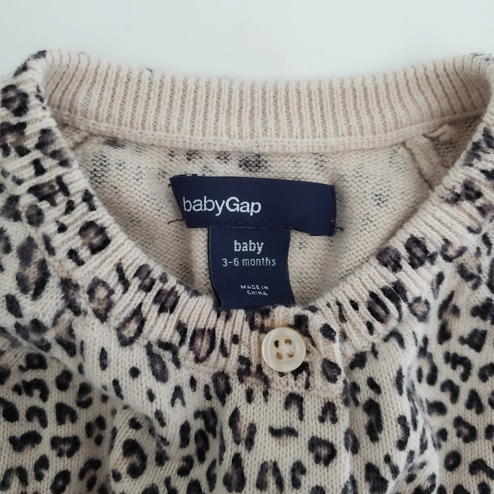 GAP cutest leopard